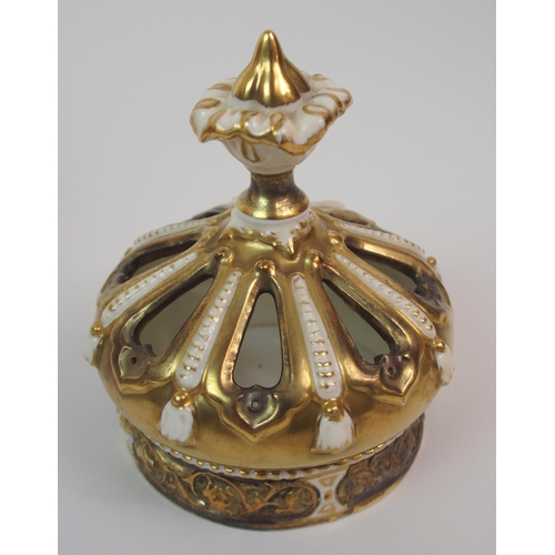 597 - A ROYAL WORCESTER POT POURRI