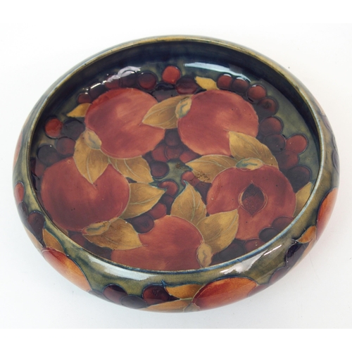 614 - A MOORCROFT POMEGRANATE BOWL