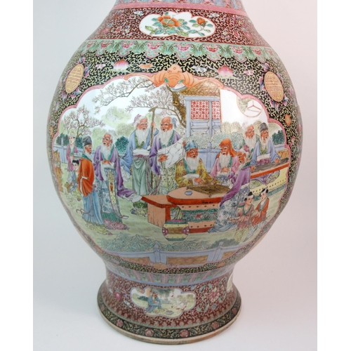 66 - A LARGE CANTONESE VASE