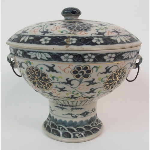 80 - A CHINESE COVERED BOWL