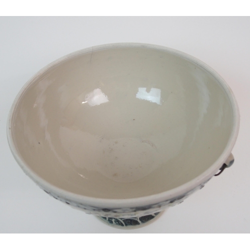 80 - A CHINESE COVERED BOWL