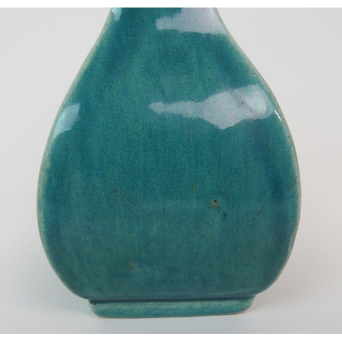 85 - A CHINESE TURQUOISE GLAZED SQUARE SHAPED VASE