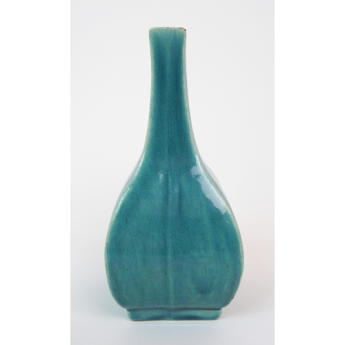 85 - A CHINESE TURQUOISE GLAZED SQUARE SHAPED VASE