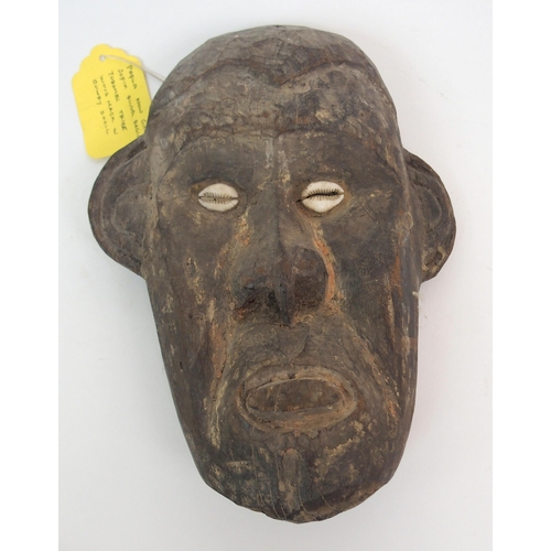 93 - A SEPIK TOREMBI TRIBE WOOD MASK