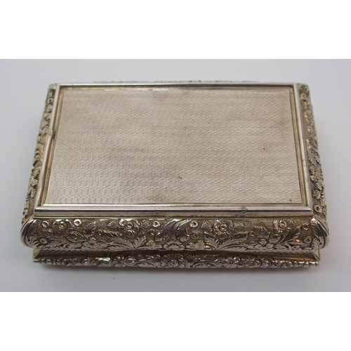 157 - A William IV silver Castle Top snuff box