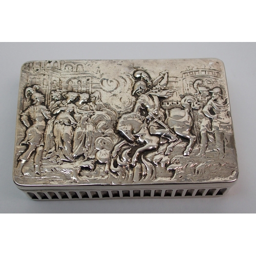 158 - A silver snuff box