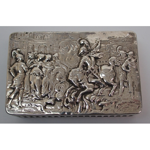 158 - A silver snuff box