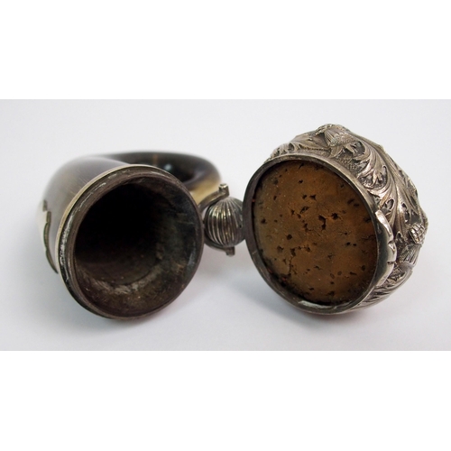 164 - A 19th Century horn snuff mull