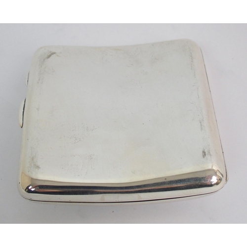 173 - A silver cigarette case decorated with a figure of a Grouse