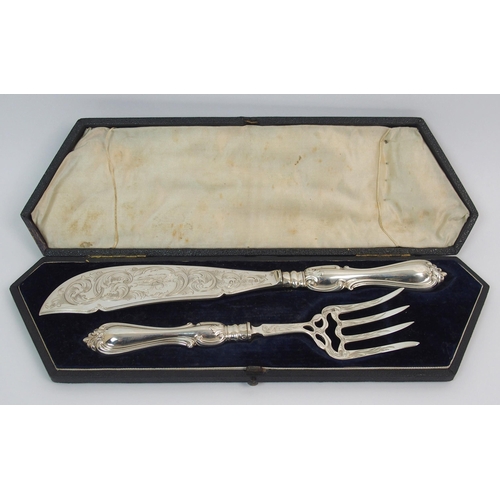 207 - A Victorian cased silver fish serving set