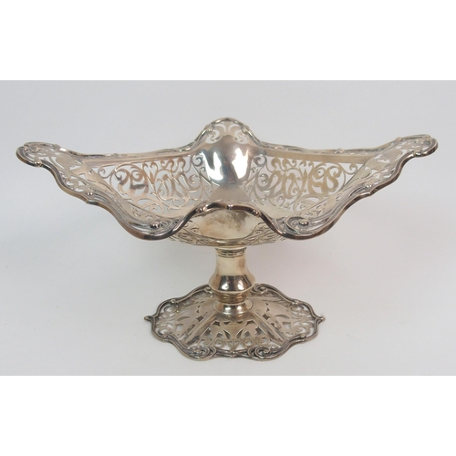 215 - An Edwardian silver pedestal basket