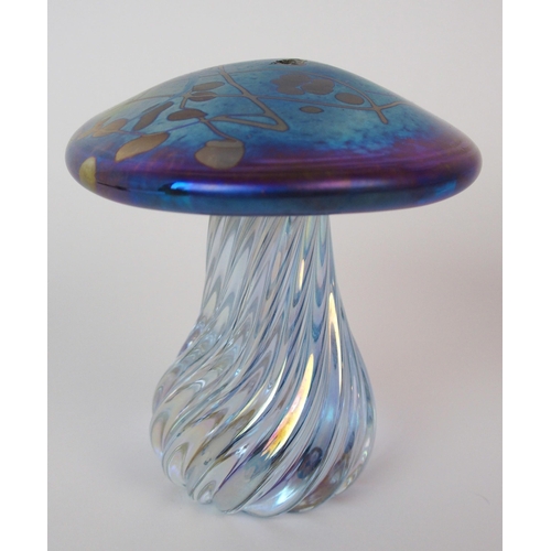 516 - A Glasform iridescent glass toadstool paperweight