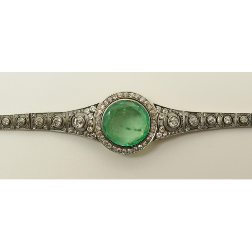 630 - An Emerald and diamond Russian bracelet