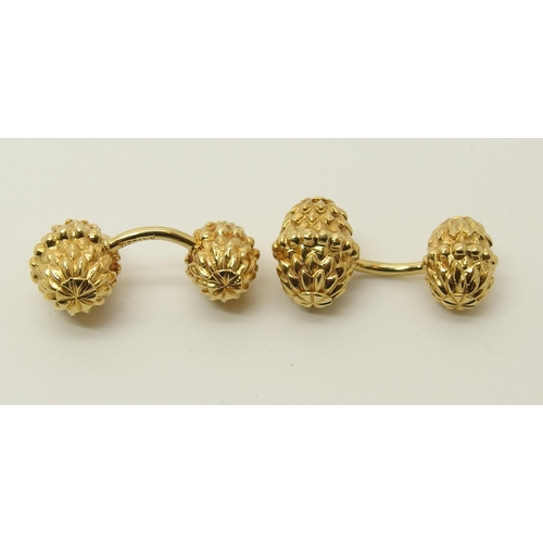 641 - A pair of 18ct gold 'Acorn' pattern Tiffany cufflinks