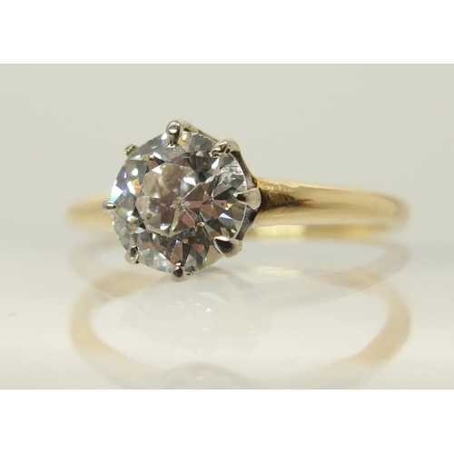 659 - A diamond solitaire ring