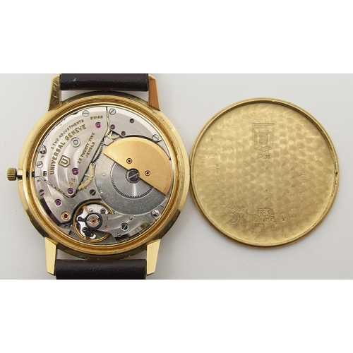 666 - A gents 18ct gold Universal Geneve automatic wristwatch