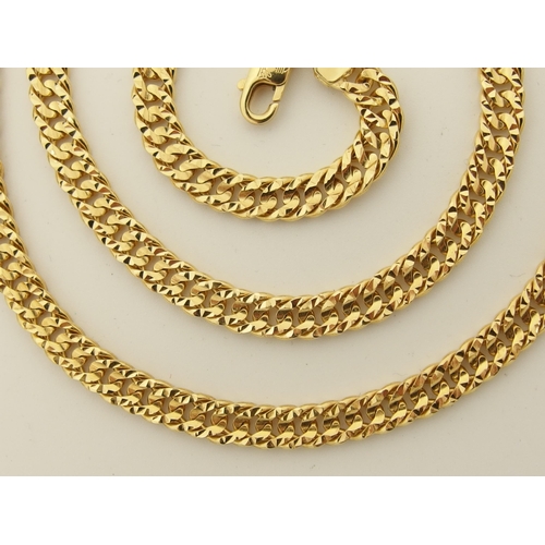 670 - An Italian made 18ct gold fancy neckchain