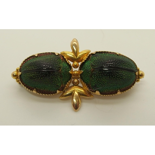 692 - A collection of bug brooches