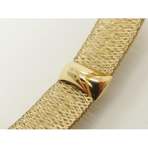 727 - An 18ct gold Italian woven bracelet