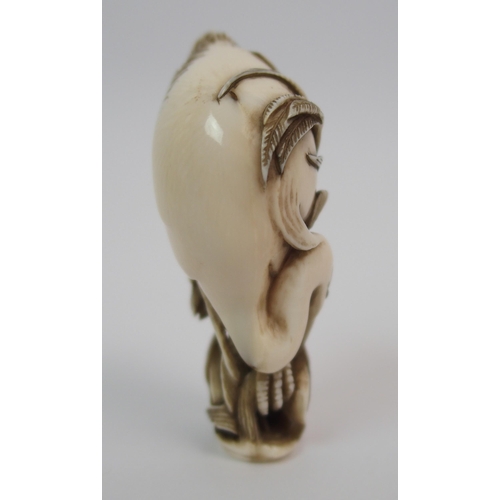 73 - A Japanese ivory seal