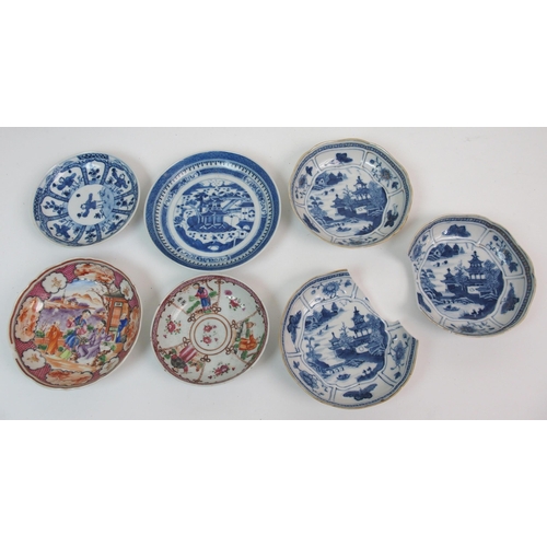 75 - A quantity of Chinese plates and saucers