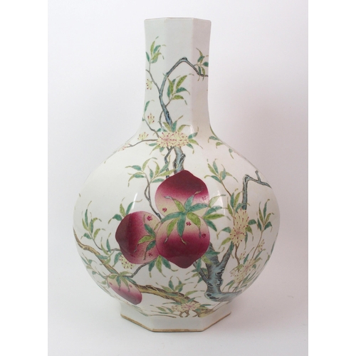 94 - A Chinese octagonal peach vase