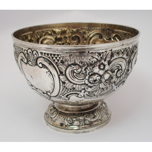 186 - A Victorian silver rose bowl