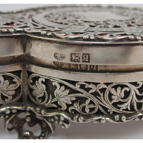 193 - A silver jewellery box