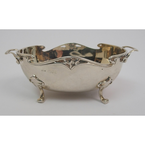 199 - A silver twin handled basket