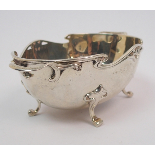 199 - A silver twin handled basket