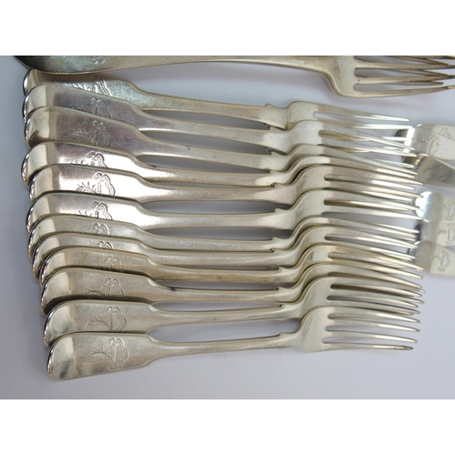 211 - A set of eleven dinner forks