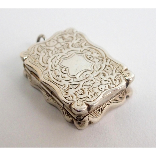 212 - A Victorian silver vinaigrette