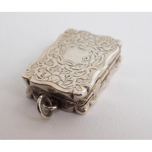 212 - A Victorian silver vinaigrette