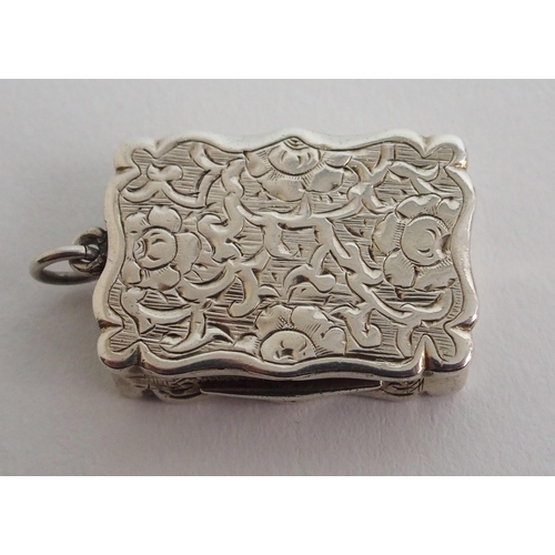 212 - A Victorian silver vinaigrette