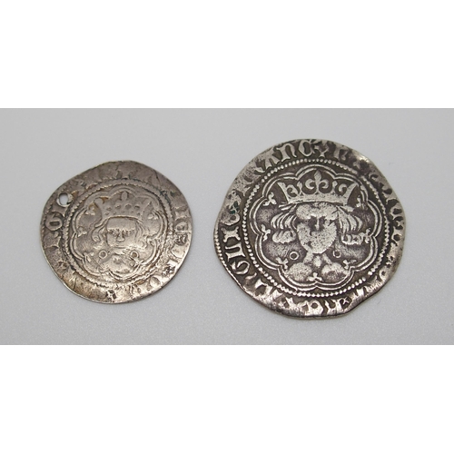 306 - Richard II 1377 - 1399 silver halfpenny  London  fair/fine