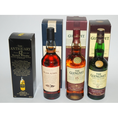 461 - A bottle of Royal Lochnagar 12 year old malt whisky 40% vol 70cl