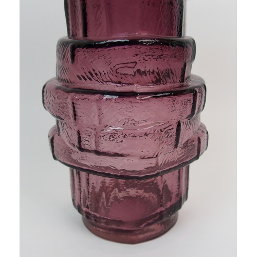 485 - A Geoffrey Baxter for Whitefriars textured range Hoop vase