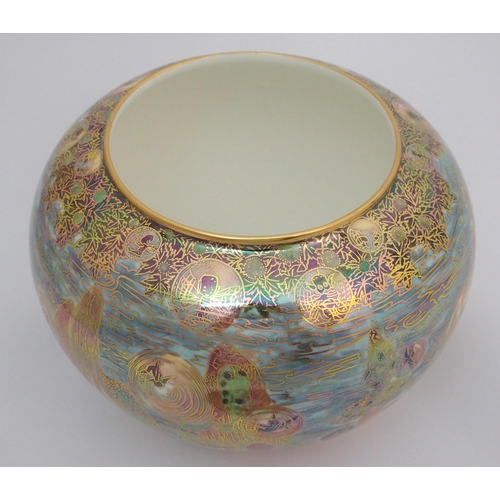 491 - A late 20th century Limited Edition Wedgwood Fairyland Lustre Malfrey pot