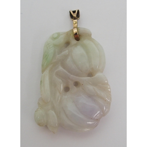 66 - A Chinese hard stone pendant