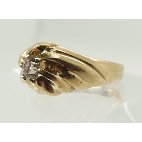 728 - A 9ct gold gents diamond ring