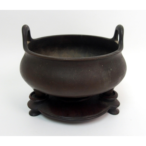 78 - A Chinese bronze censer