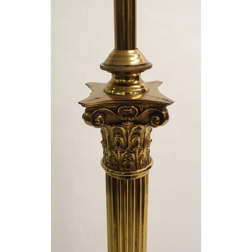 809 - A brass telescopic standard lamp