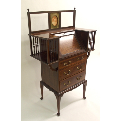 822 - An Edwardian mahogany and satinwood inlaid ladies writing desk