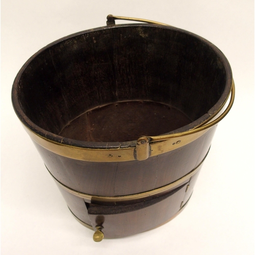 829 - A Georgian mahogany and brass bound plate bucket