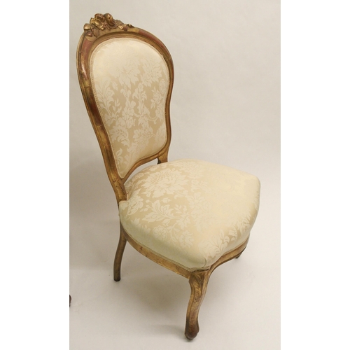 835 - A Louis XV style giltwood seven piece parlour suite