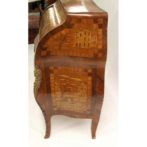 841 - An Italian marquetry bombe bureau