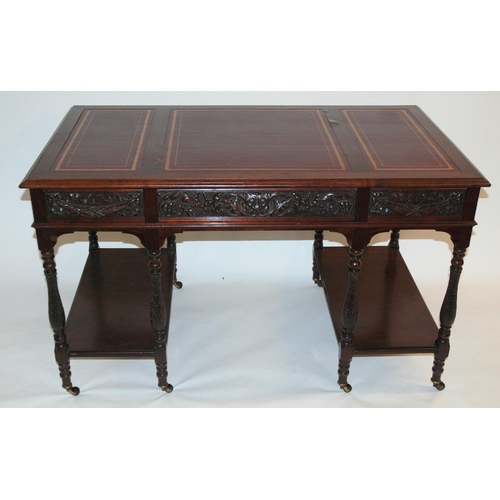 862 - A Victorian mahogany writing desk