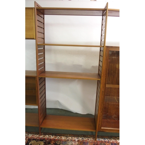 900 - A Ladderax teak display shelving system by Staples