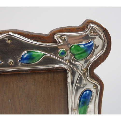 155 - An Art Nouveau silver photo frame