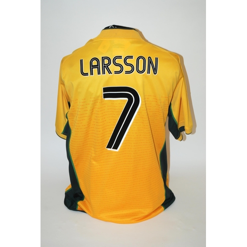 401 - A yellow Celtic 2003 UEFA Cup Final short-sleeved shirt